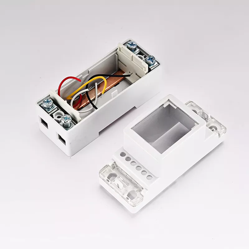 क्या आप ऊंचे बिजली बिल से परेशान हैं? सिंगल फेज़ रेल मीटर बॉक्स मदद के लिए यहाँ है!